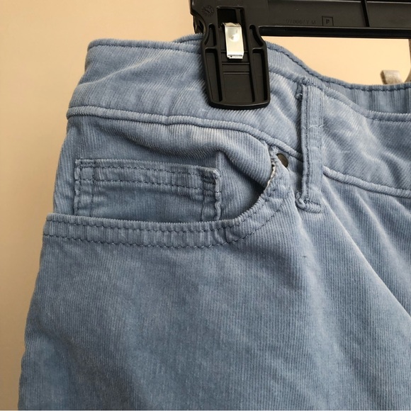 CROFT & BARROW WOMEN'S PANTS SIZE 14 LIGHT BLUE CORDUROY STRAIGHT LEG MID RISE - Picture 4 of 11